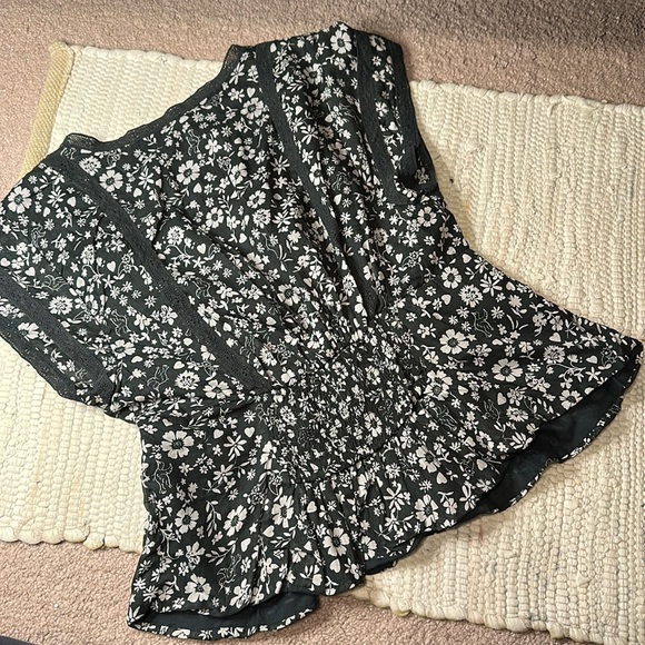 NWOT Free People Landy Printed Top NWOT size S - Picture 2 of 4